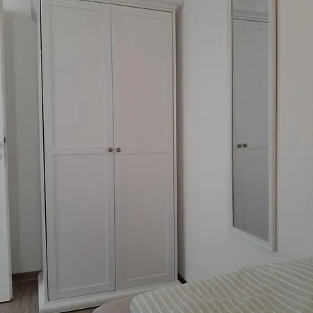 Appartement Schlossstr. 8, Mirow