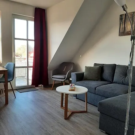 Wohnung In Der Schlossstrasse 8 Mirow